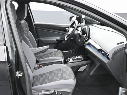 Used 2022 Volkswagen ID.4 Pro image 31