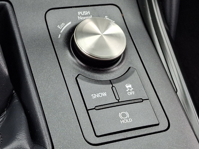Used 2025 Lexus IS 350 F Sport w/ Accessory Package AWD/4WD image 17