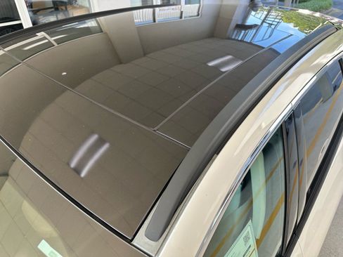 Certified 2020 Ford Escape SEL FWD image 5