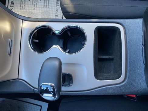 Used 2014 Jeep Grand Cherokee Laredo image 17