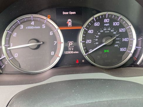 Used 2019 Acura MDX FWD image 26