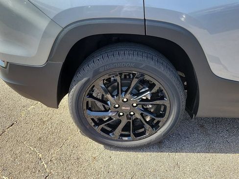 Used 2023 GMC Terrain SLE w/ Driver Convenience Package AWD/4WD image 7