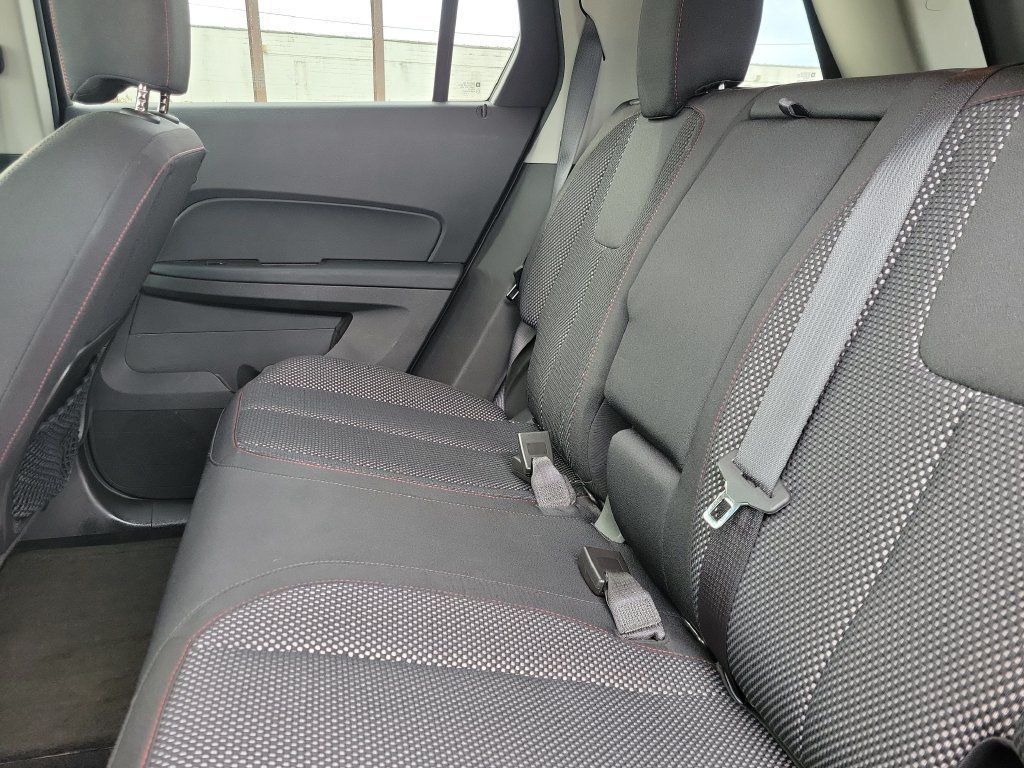 Used 2015 GMC Terrain SLE w/ Convenience Package AWD/4WD image 11