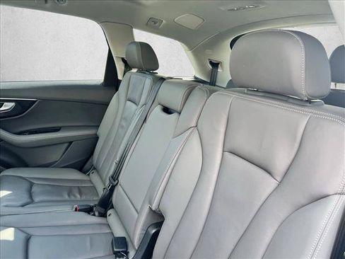 Used 2025 Audi Q7 3.0T Premium Plus AWD/4WD image 19