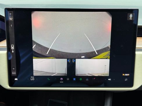 Used 2023 Tesla Model X AWD/4WD image 31