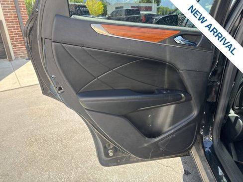 Used 2018 Lincoln MKC Reserve w/ Lincoln MKC Climate Package AWD/4WD image 15
