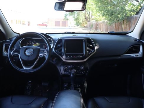 Used 2014 Jeep Cherokee Limited w/ Technology Group AWD/4WD image 16