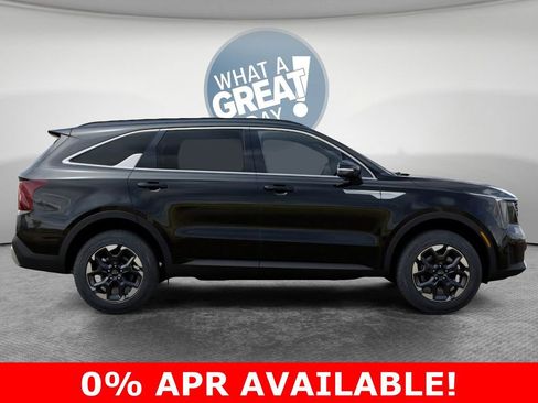 New 2026 Kia Sorento S w/ S Panoramic Sunroof Package AWD/4WD image 7