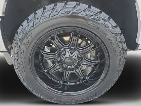 Used 2021 Ford F150 XLT image 10