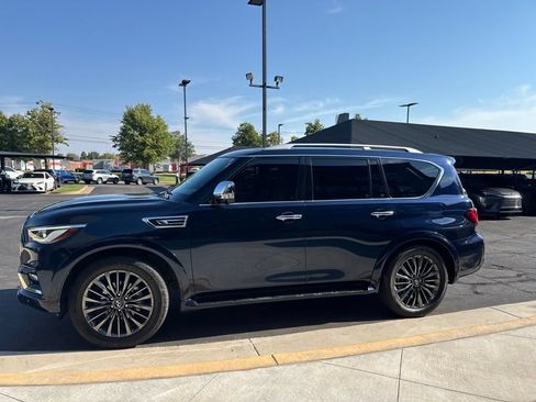 Used 2022 INFINITI QX80 Sensory w/ Cargo Package RWD image 1