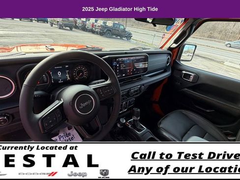 Used 2025 Jeep Gladiator Sport image 15