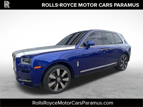 Certified 2021 Rolls-Royce Cullinan AWD/4WD image 1