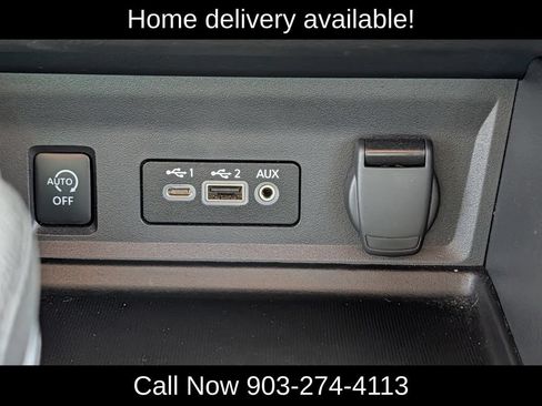 Used 2025 Nissan Sentra SV FWD image 16