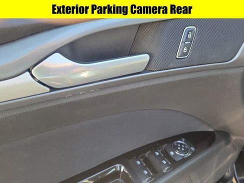 Used 2016 Ford Fusion SE image 22