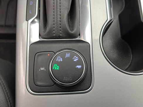 Used 2024 Chevrolet Blazer LT w/ Redline Edition AWD/4WD image 19