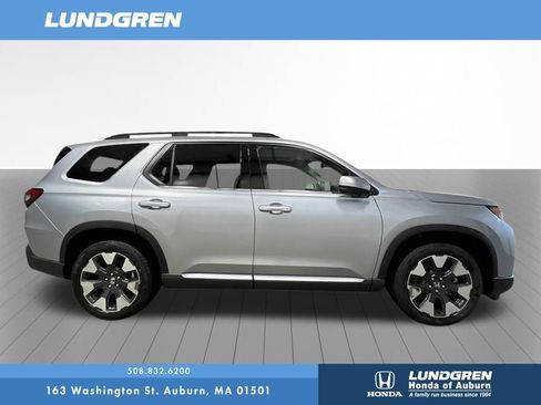 New 2026 Honda Pilot Elite image 5