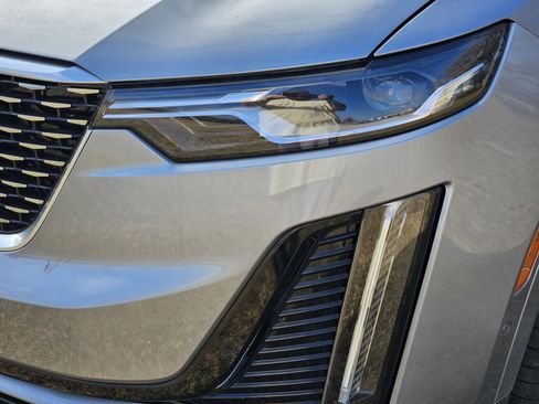 New 2025 Cadillac XT6 Premium Luxury w/ Technology Package image 5