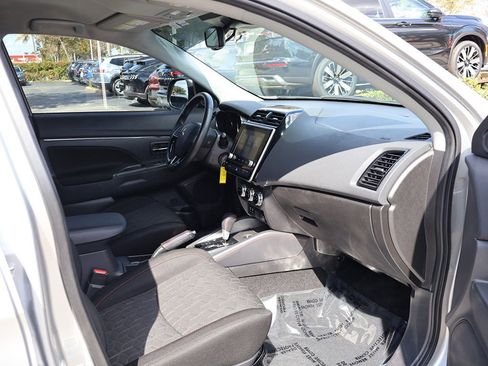 Used 2023 Mitsubishi Outlander Sport ES image 24