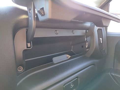 Used 2020 Chevrolet Silverado 1500 Custom Trail Boss w/ Custom Convenience Package image 39