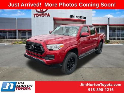 Used 2023 Toyota Tacoma SR AWD/4WD image 2