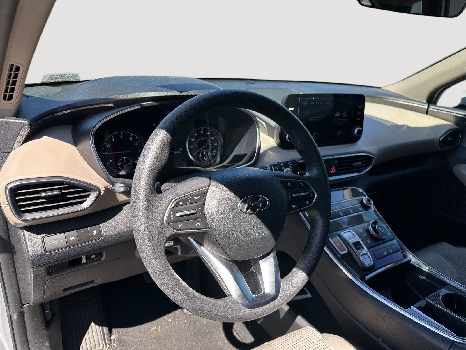 Used 2022 Hyundai Santa Fe SEL AWD/4WD image 10