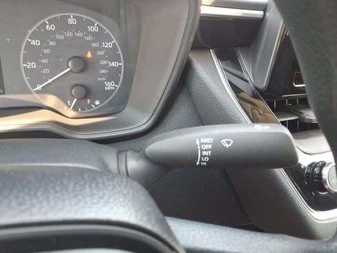 Used 2023 Toyota Corolla LE FWD image 20