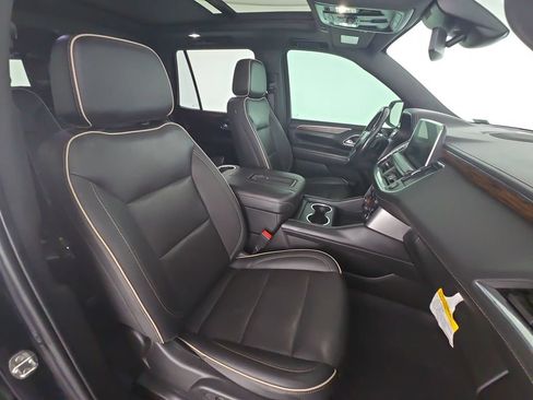 Used 2023 Chevrolet Tahoe Premier AWD/4WD image 34