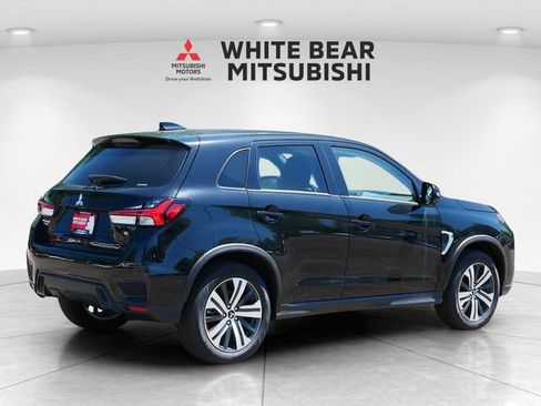 Used 2025 Mitsubishi Outlander Sport SE AWD/4WD image 5