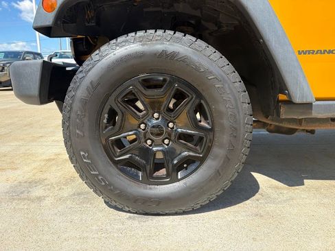 Used 2014 Jeep Wrangler Sport AWD/4WD image 8