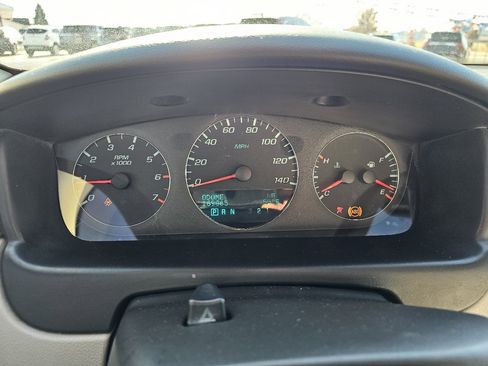 Used 2010 Chevrolet Impala LT w/ Convenience Package image 14