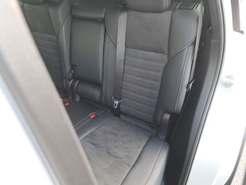 Used 2024 Mitsubishi Outlander SE FWD image 15