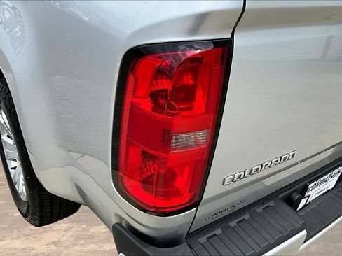 Used 2018 Chevrolet Colorado LT w/ LT Convenience Package RWD image 26