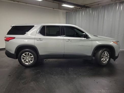 Used 2020 Chevrolet Traverse LS image 10