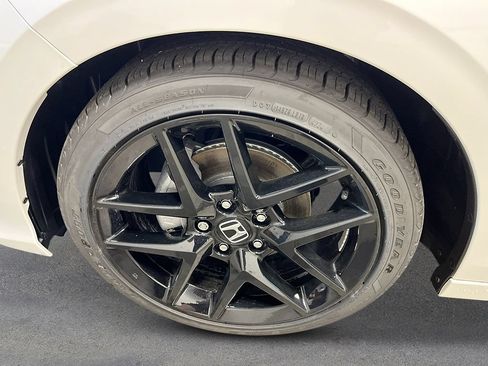 New 2026 Honda Civic Sport image 11