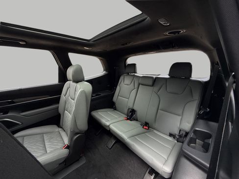 Used 2024 Kia Telluride SX Prestige X-Pro AWD/4WD image 29