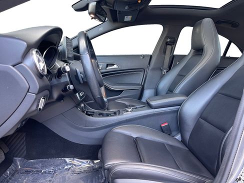 Used 2019 Mercedes-Benz CLA 250 image 9