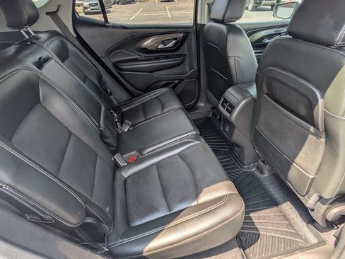 Used 2022 GMC Terrain SLT AWD/4WD image 18
