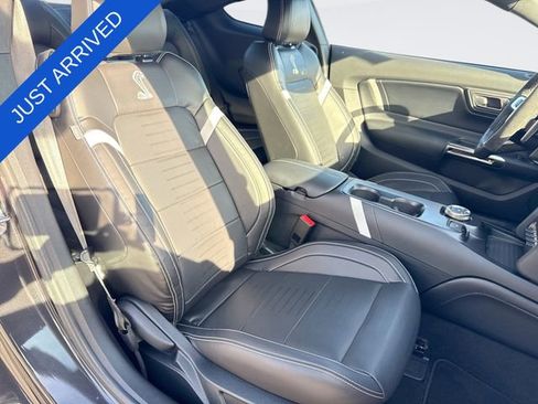 Used 2022 Ford Mustang Shelby GT500 w/ Technology Package image 27