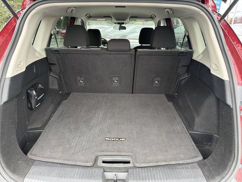 Used 2023 Nissan Rogue SV AWD/4WD image 21