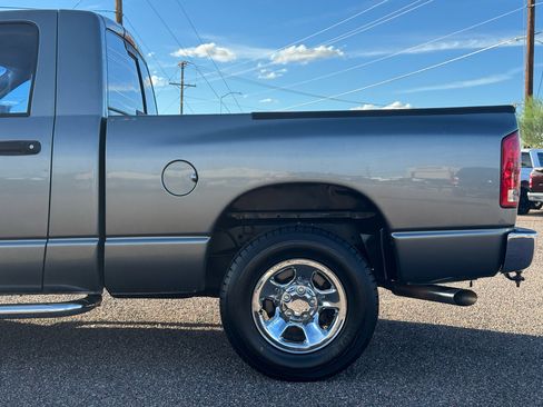 Used 2005 Dodge Ram 1500 Truck SLT w/ Trailer Tow Group image 5