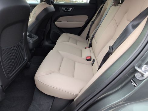 New 2026 Volvo XC60 B5 Core w/ Climate Package AWD/4WD image 15