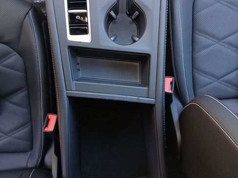 New 2026 Volkswagen Atlas SE image 24