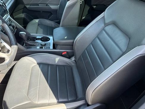 Used 2022 Volkswagen Atlas SEL Premium AWD/4WD image 22