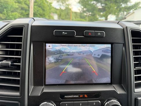 Used 2018 Ford F150 XL w/ Equipment Group 101A Mid AWD/4WD image 11