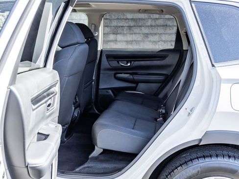Used 2024 Honda CR-V EX image 23