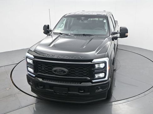 New 2026 Ford F350 Lariat w/ Black Appearance Package image 25