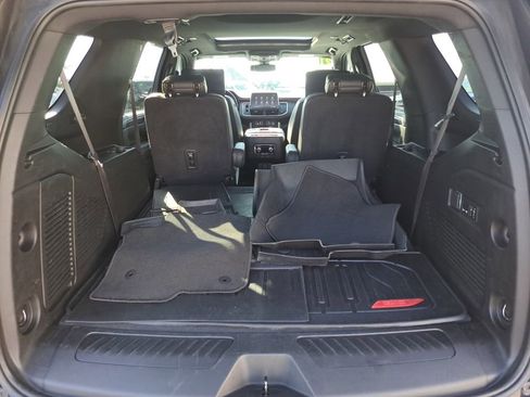 Used 2021 GMC Yukon SLT w/ SLT Premium Package image 29