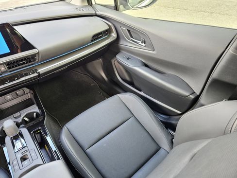 Used 2026 Toyota Prius image 16