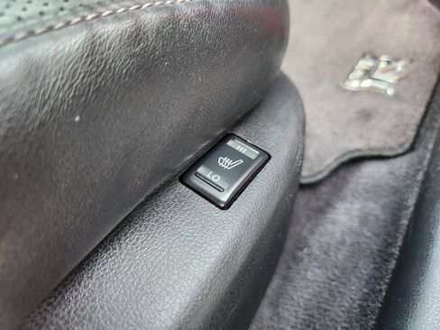 Used 2012 Nissan GT-R Premium AWD/4WD image 19