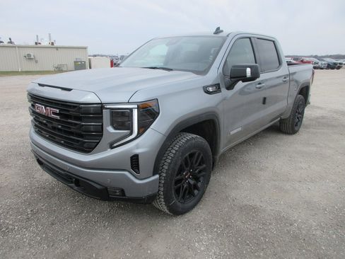 New 2026 GMC Sierra 1500 Elevation w/ Elevation Premium Package image 11